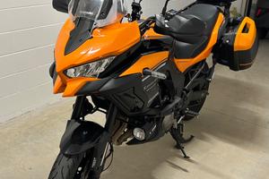 Kawasaki Versys 1000 Grand Tourer Orange