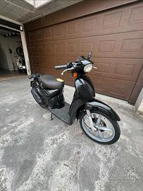 Scarabeo 50