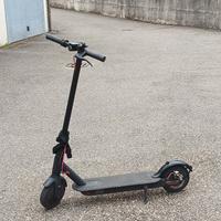 Monopattino elettrico 