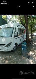 Camper motorom