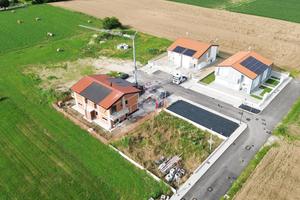 PORZIONE DI BIFAMILIARE A SAN MARTINO DI LUPARI