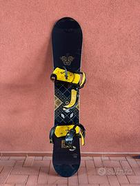 Set completo snowboard, sacca, attacchi, scarponi
