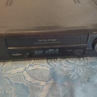Lettore VHS Sony perfettamente funzionante 