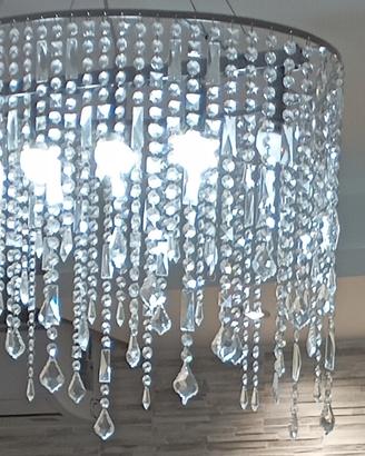 lampadario  con cristalli 