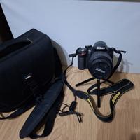 macchina fotografica nikon D3200 + obiettivo 18-55