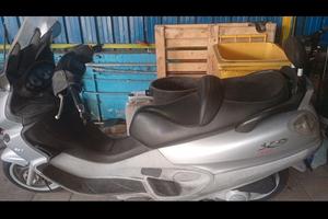 Piaggio X9