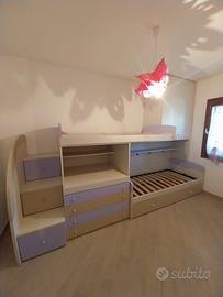 Cameretta perfetta,come nuova 