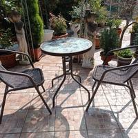 Tavolo + 2 sedie per giardino