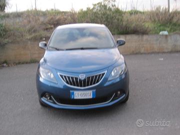 Lancia Ypsilon 1.0 FireFly 5 porte S&S Hybrid Plat