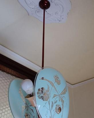 Lampadario azzurro e oro