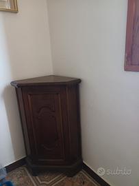 mobiletto ad angolo