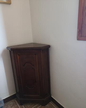 mobiletto ad angolo