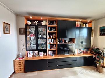 Soggiorno in legno rovere