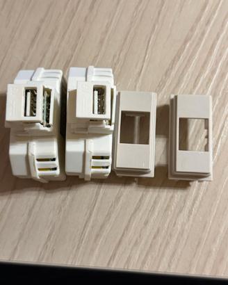 2 Alimentatori USB da incasso Fanton 82890 + cover