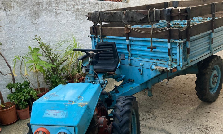 Trattore Nibbi con carrello motrice e accenzione