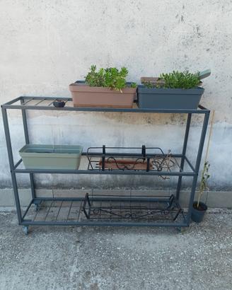 carrello porta vasi