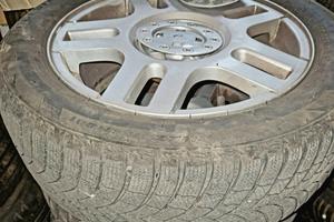 Cerchi Golf 4 e Gomme Term. Bridg.  205/55/16 91H 