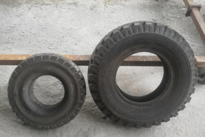 Gomme pneumatici muletto