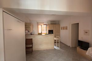 Ampio monolocale a Golfo Aranci