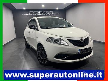 Lancia Ypsilon 1.0 FireFly 5 porte S&S Hybrid Ecoc