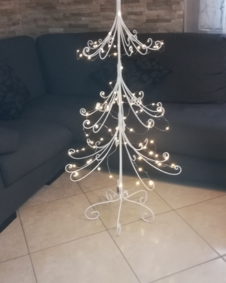 Albero di natale in ferro battuto