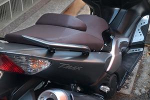 Yanaha TMax 500