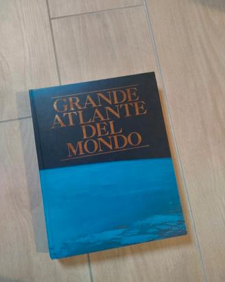 Volume "Grande atlante del mondo"