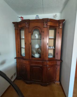 Mobile cristalliera  legno massello noce 