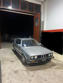 BMW e30 316