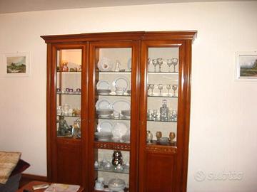 GRATIS VETRINA /CRISTALLIERA