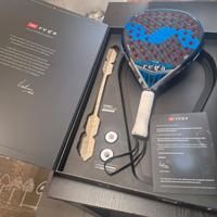 Varlion Bourne rega s padel 