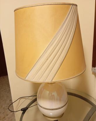 Lampada da tavolo 