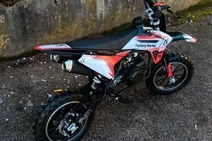 MINI CROSS 50 10/10 DRAKO ROSSO