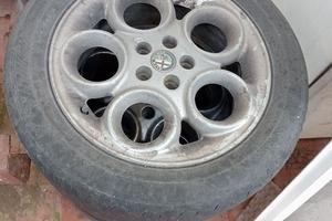 Alfa 156 cerchi e Gomme 205 55 16