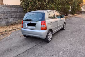 Kia Picanto 1.1 con 114.000km Trattabile