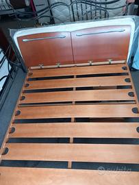 Letto matrimoniale con spalliera curva - nuovo