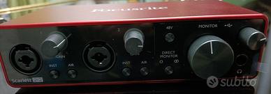 Interfaccia audio USB Focusrite Scarlett 2i2