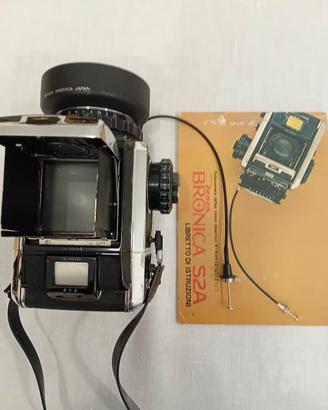 macchina fotografica professionale zenza bronica 