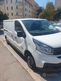  furgone usato in buone condizioni con carrod