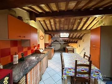 MANSARDA A MONTEFIASCONE