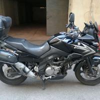 MOTO SUZUKI V-STROM 650 2010 ABS Traveller 