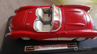 Chevrolet Corvette 1957 - Bburago 1:24