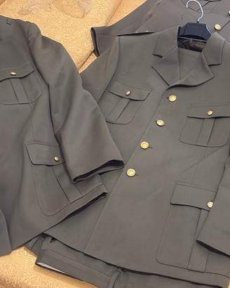Divise militari