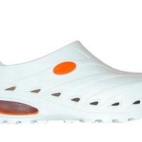 ZOCCOLO SANITARIO SUNSHOES 43 BIANCO  COME NUOVO