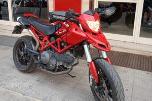 Ducati Hypermotard 796