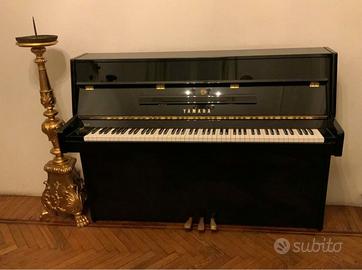 YAMAHA  mod. C 109 (anno 1976)