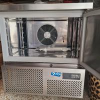 Abbattitore di temperatura