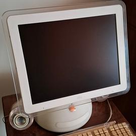Apple iMac G4 “Lampada” – 800 MHz – 1 GB RAM