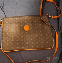 Borsa Valle Verde con tracolla