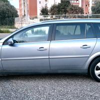 Full Optional Station Wagon